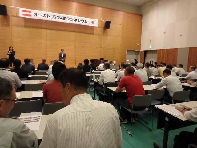 会場の様子