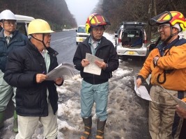 中央の平田社長などから聞き取り