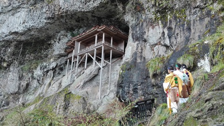 国宝投入堂(三佛寺奥の院)