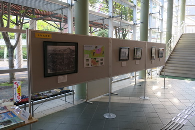 倉吉市立図書館での展示（鳥取大地震の展示）