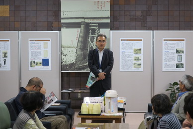 田中公文書館長のあいさつ