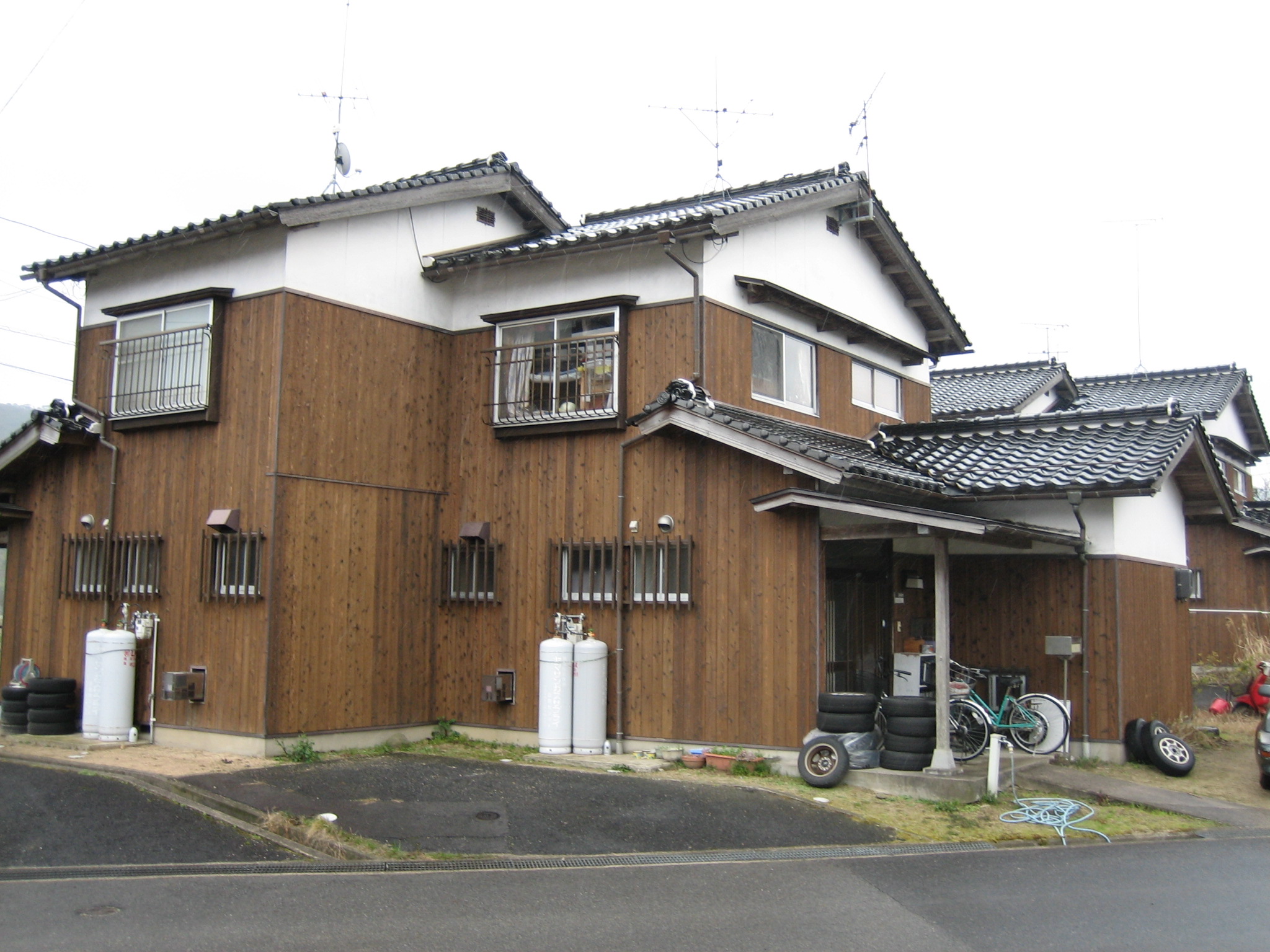 県営鴨川