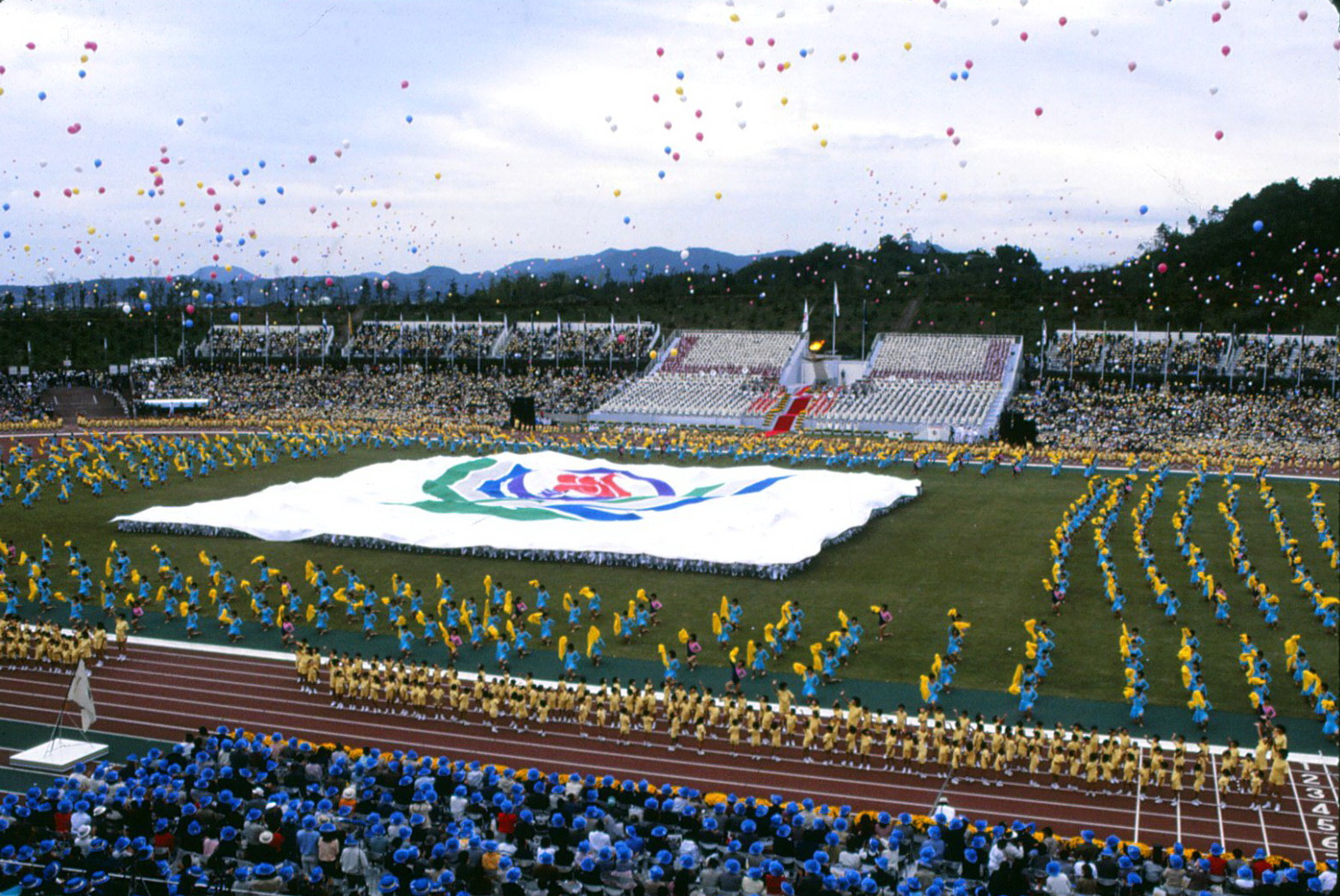 あるイベントの写真（鳥取県立公文書館所蔵）