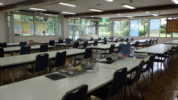 食堂の様子２