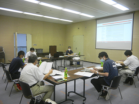 検討会議の様子の写真