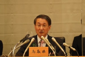平井知事