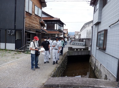 打吹玉川の見学の様子