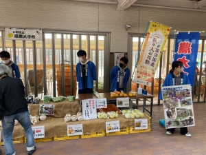 販売3