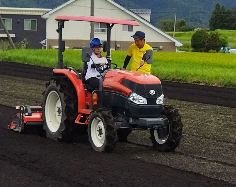 トラクター運転練習