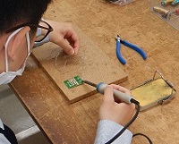 はんだ作業