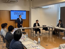 「先端技術と民主主義のあり方を考える研究会」報告会1