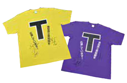 チョコプラサイン入りとりびTシャツの写真