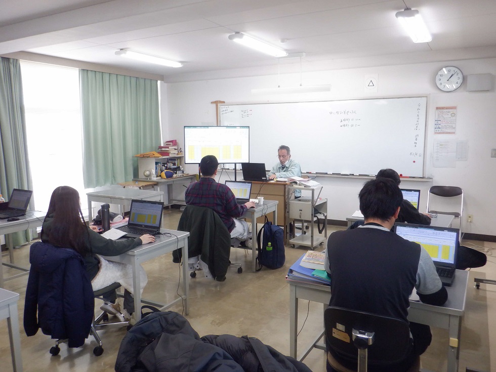 教室での様子