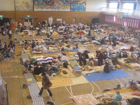 石巻市の避難所の様子の写真