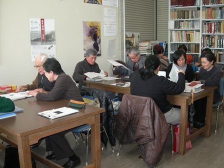 県史編さん協力員東部地区月例会の様子の写真