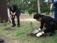 伯耆町副町長植樹