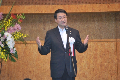 平井知事