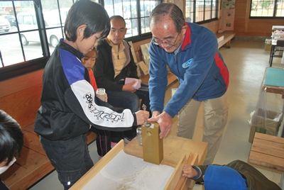 砂飛ばし実験