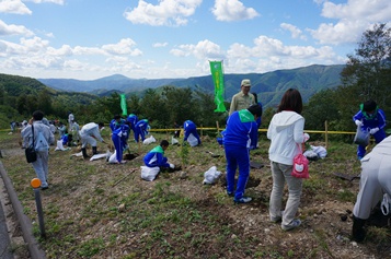 植樹作業２