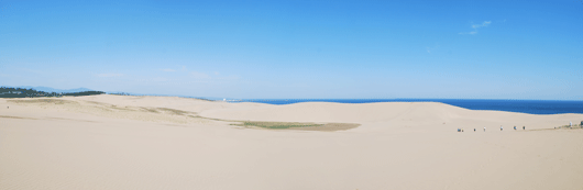 「馬の背」の風景－青空が広がっています