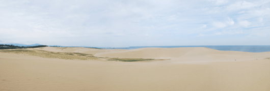 「馬の背」の風景－とても強い風が吹いています