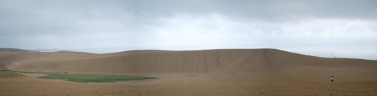 「馬の背」の風景－雨がふったりやんだり